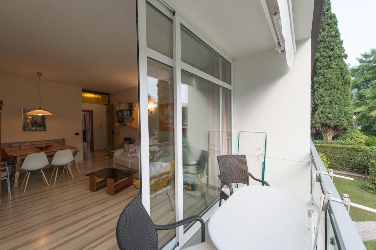 Appartement Lago Blu Riva del Garda Buitenkant foto