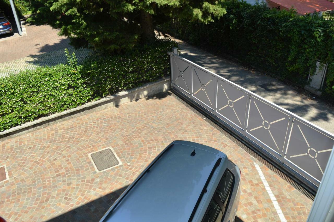 Appartement Lago Blu Riva del Garda Buitenkant foto